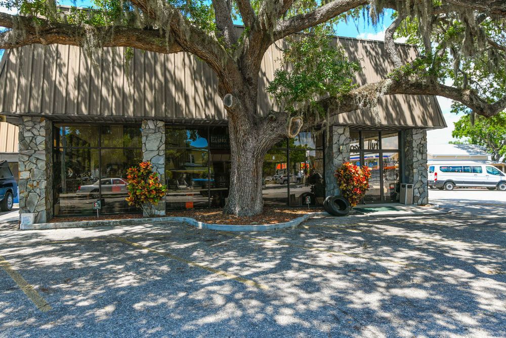 Thornton Site: 405 8th Ave W, Palmetto, FL 34221
